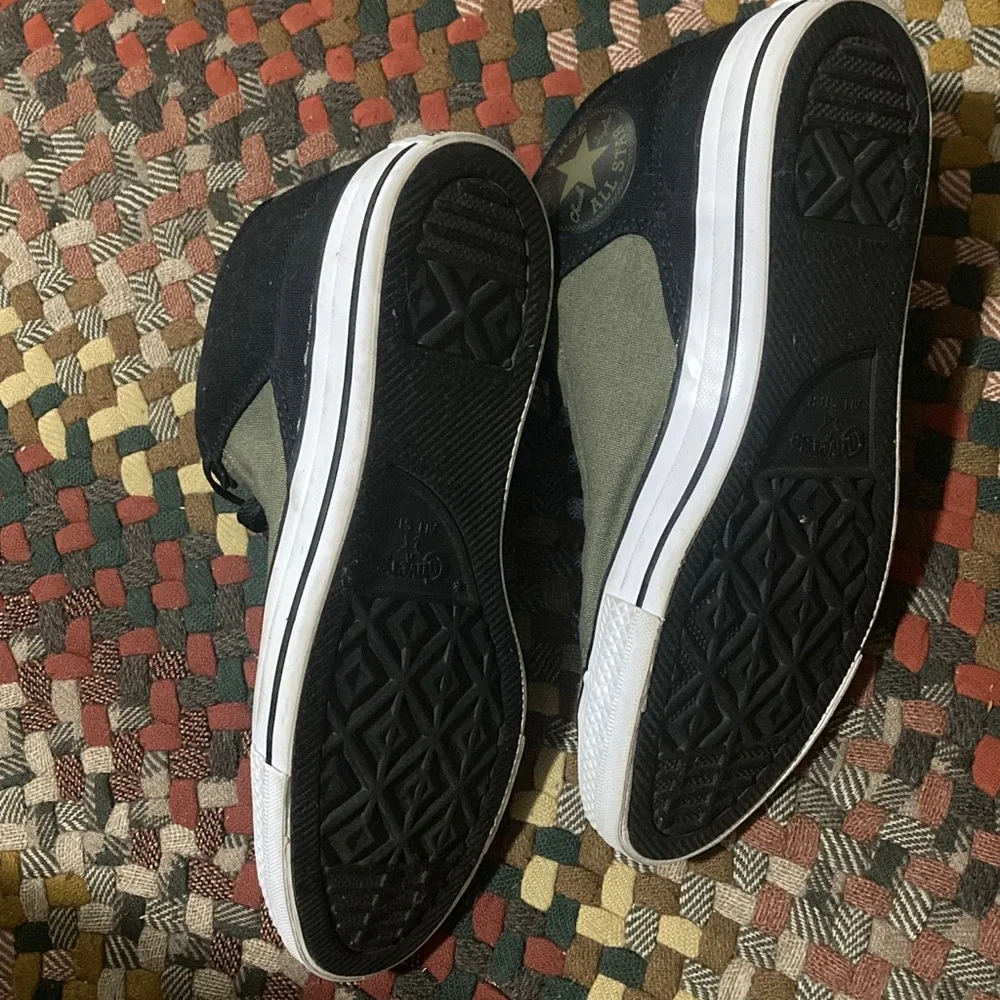Converse Sneakers - Picture 6 of 8